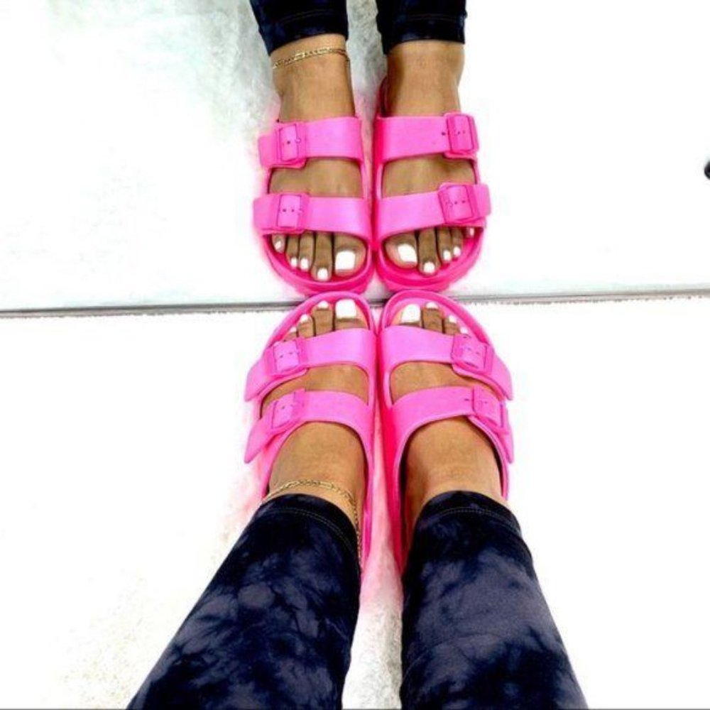 !! RESTOCKED !! Foam Style Double Buckle Sandals - Picture 5 of 8
